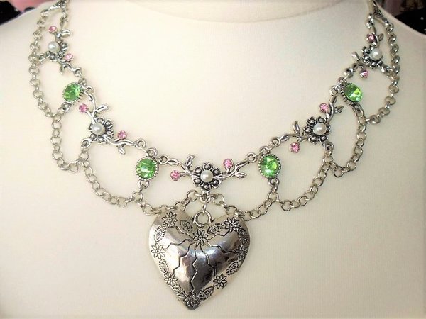 Trachtenkette, Blütenranken mit Perlen und Strass, Herzanhänger, 2-reihig
